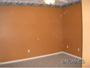 650 Pinewood Drive - Photo 8