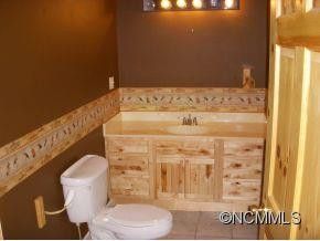 650 Pinewood Drive - Photo 10
