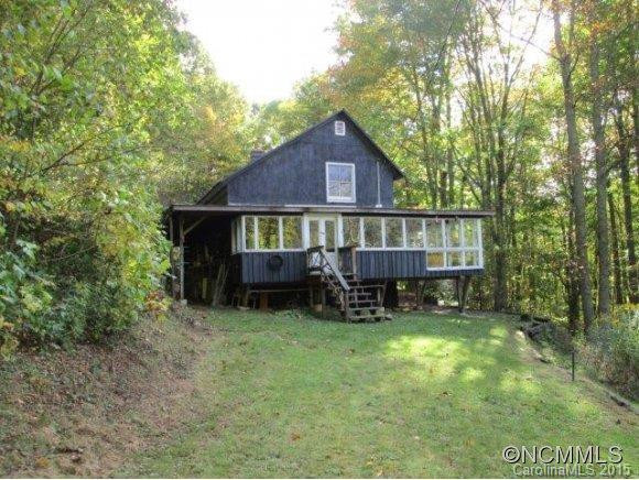 1502 Watershed Rd - Photo 3