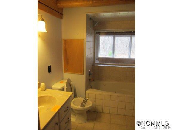 1502 Watershed Rd - Photo 8