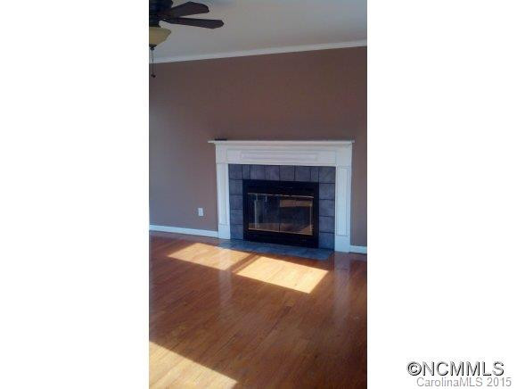 9 Williamsburg Pl - Photo 14