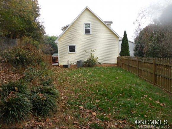 9 Williamsburg Pl - Photo 10