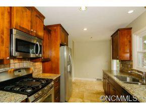 33 Brucemont Circle - Photo 11
