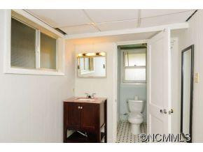 33 Brucemont Circle - Photo 22