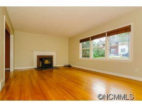 33 Brucemont Circle - Photo 4