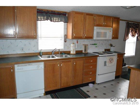 323 Garnet Drive - Photo 2
