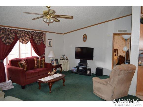 323 Garnet Drive - Photo 11