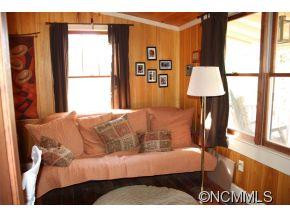 126 Falling Leaf Lane - Photo 9