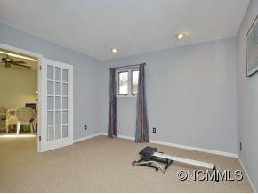 8 Beaverdam Court - Photo 14