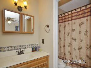 8 Beaverdam Court - Photo 10