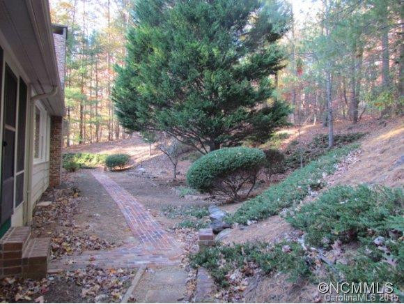 728 Skyuka Road - Photo 11