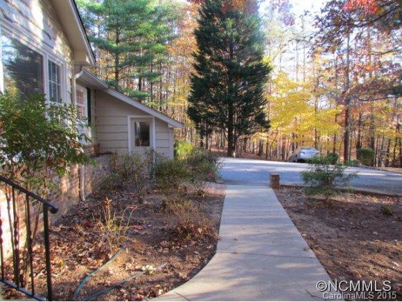 728 Skyuka Road - Photo 10