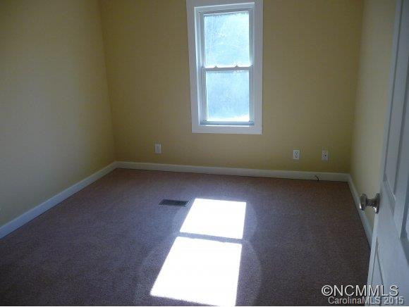 100 KING ROAD - Photo 8