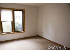 18 Hutchinson Woods Dr - Photo 15