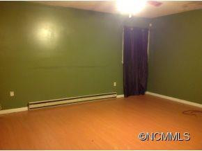 110 S French Broad Avenue - Photo 4