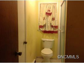 110 S French Broad Avenue - Photo 10