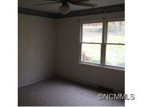 406 Friendship Ln - Photo 7