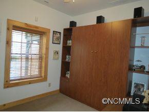 225 Laurel Ridge Road - Photo 11