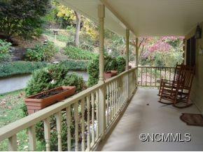 244 Valley View Ln - Photo 2