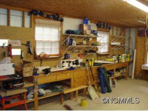 244 Valley View Ln - Photo 16