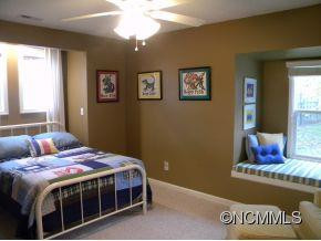 1041 Thorncrest Drive - Photo 6