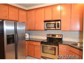 9 Kenilworth Knoll Unit 319 - Photo 7