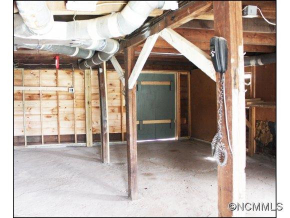 331 Fairview Road - Photo 9