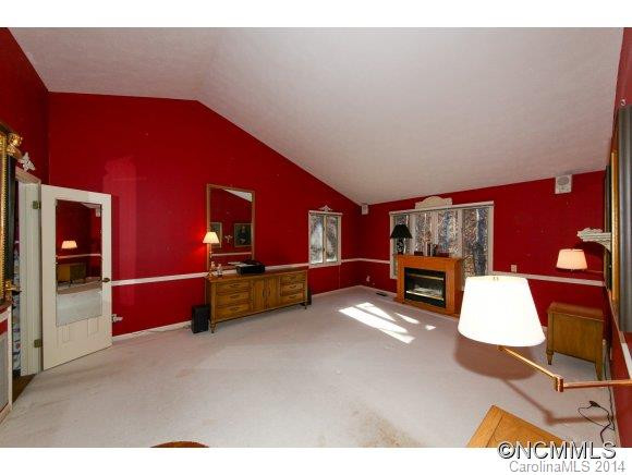 143 Skyway Drive - Photo 14