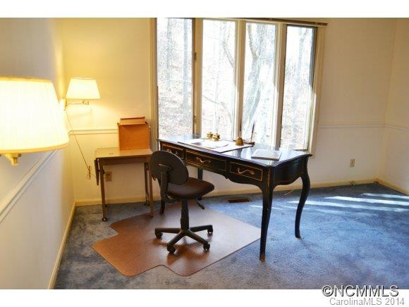 143 Skyway Drive - Photo 16