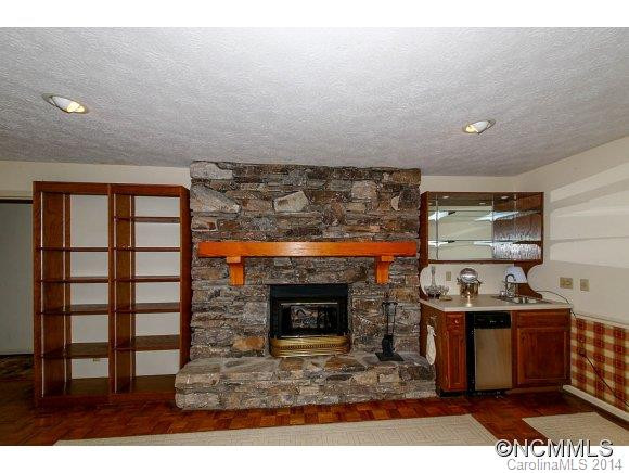 143 Skyway Drive - Photo 17