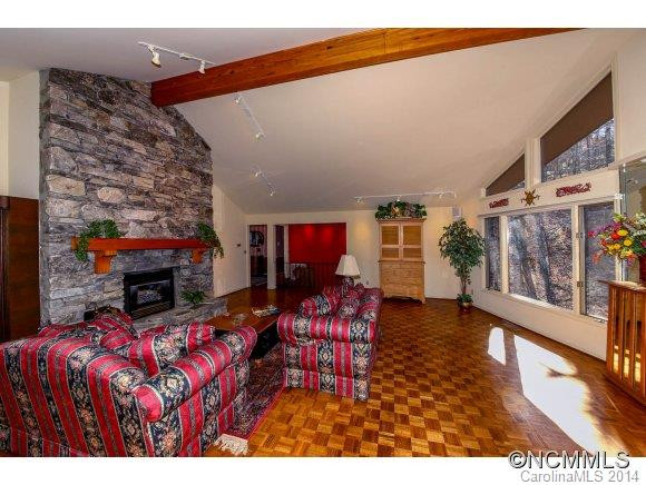 143 Skyway Drive - Photo 6