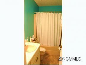 113A OAKWOOD PLACE - Photo 7