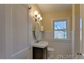 27 Mountain View - Photo 10