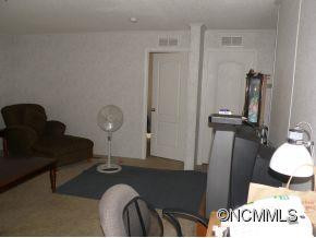 301 Brandi Drive - Photo 5