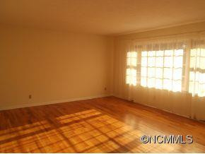 806 Maybank Drive - Photo 3