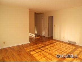 806 Maybank Drive - Photo 4
