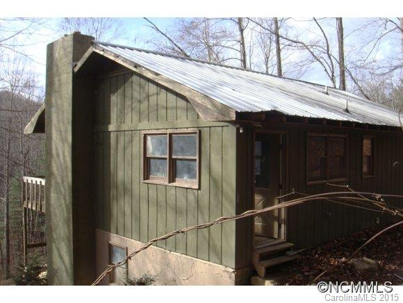 677 Courtney Drive - Photo 3