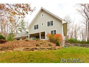 61 Roseanne Ln