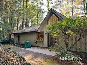 659 Kimberly Avenue - Photo 2