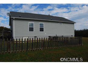 79 Ridge Field Dr - Photo 2