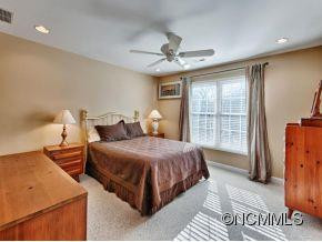 15 FOREST KNOLL DRIVE - Photo 12