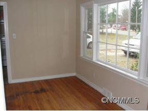 907 TUNNEL ROAD - Photo 4