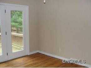 907 TUNNEL ROAD - Photo 6