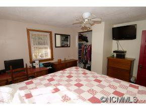 987 Max Thompson Road - Photo 17
