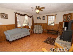 987 Max Thompson Road - Photo 5