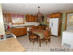 987 Max Thompson Road - Photo 8