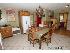 987 Max Thompson Road - Photo 10
