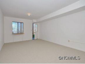 905 FLEETWOOD PLAZA - Photo 18