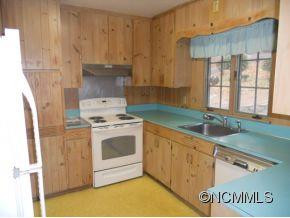 2714 HOLLY HILL DRIVE N - Photo 4