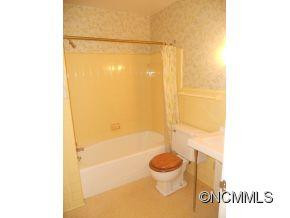 2714 HOLLY HILL DRIVE N - Photo 9